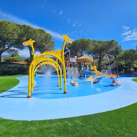 Camping Lacona Pineta Capoliveri  Luaran gambar