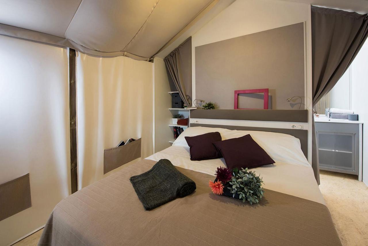 Camping Lacona Pineta Capoliveri  Luaran gambar